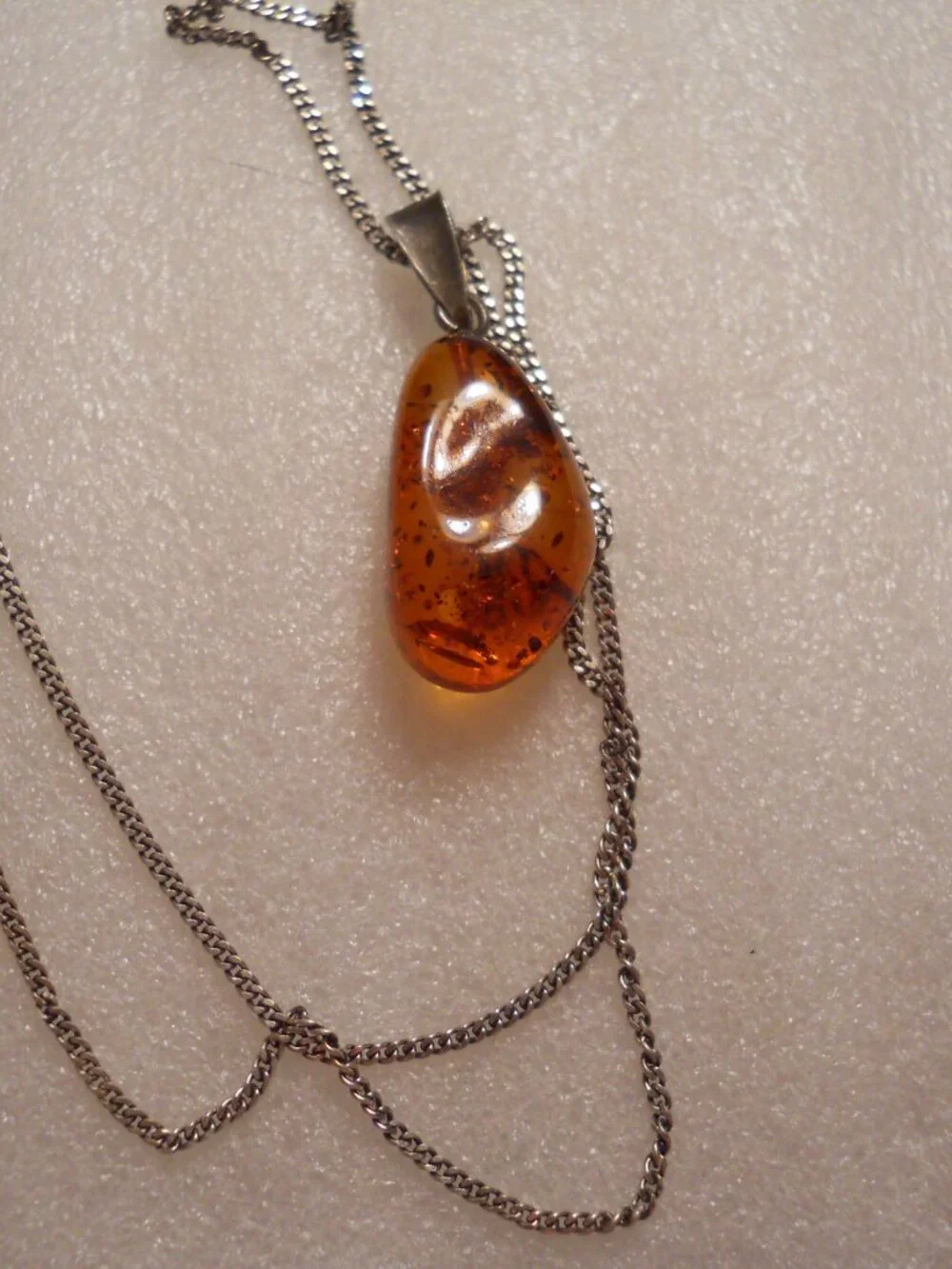 Amber Pendant Necklace  730 - Picture 2 of 2